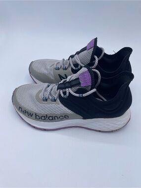 New Balance Women’s Fresh Foam Roav Trail